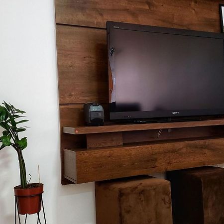 Frodo-Apto Magnifico Com Wifi , 2 Dorm เซาการ์โลส ภายนอก รูปภาพ